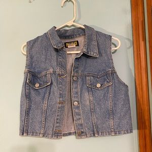 Denim cropped vest with collar